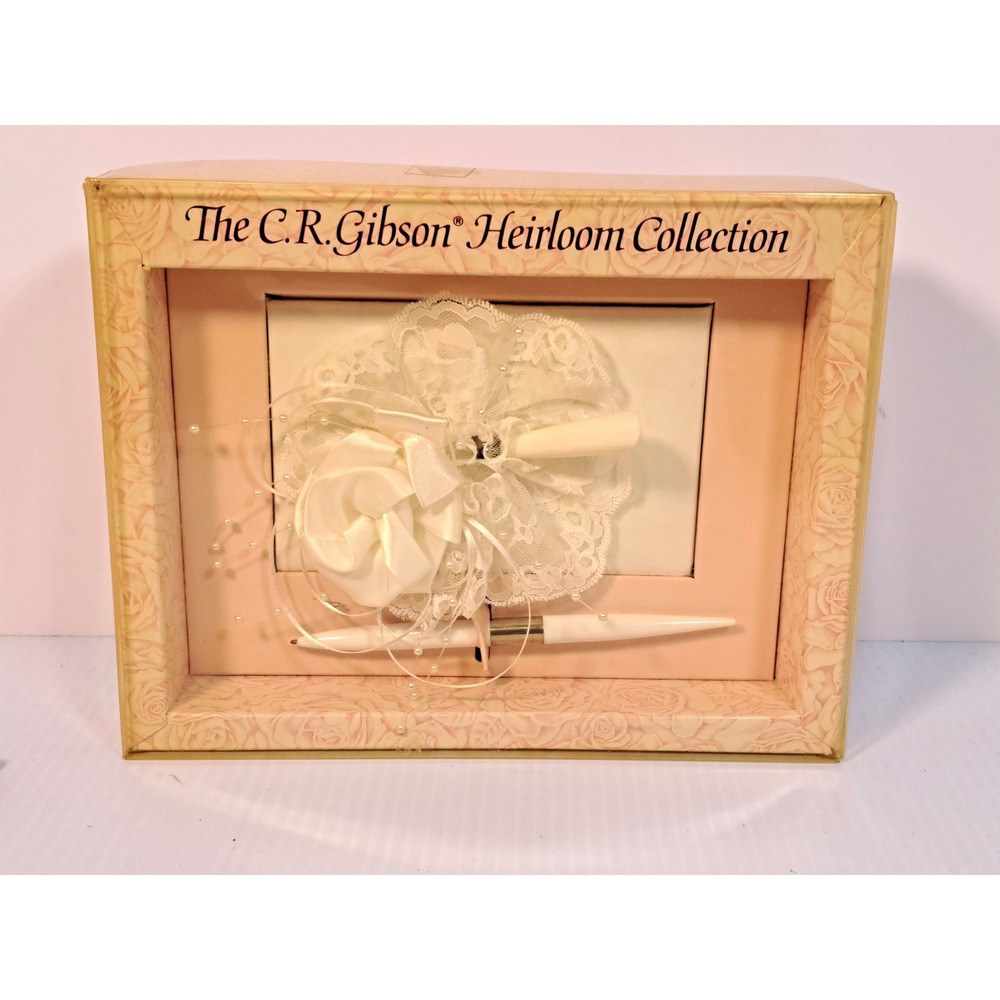 CR Gibson Heirloom Collection Wedding Pen and Stand Set White Satin Rose WA783